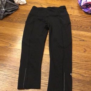 Lululemon cropped leggings